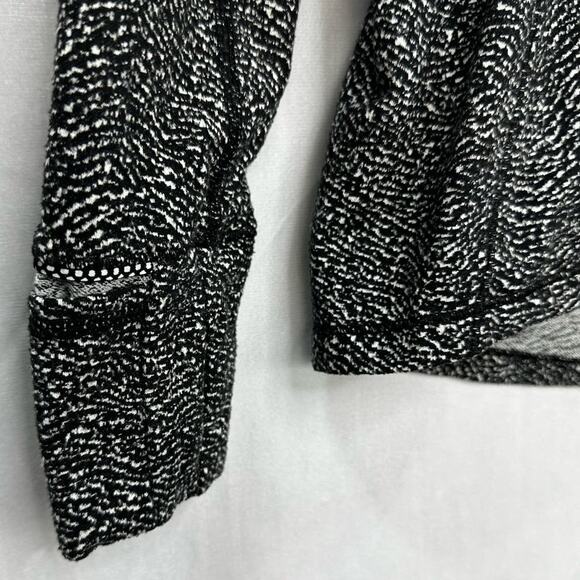 Lululemon Heathered Black 1/2 Zip Long Sleeve Pullover size 10 - Picture 6 of 11